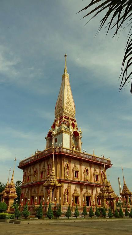 But Different Phuket Boutique Hotel Nai Harn Exterior photo