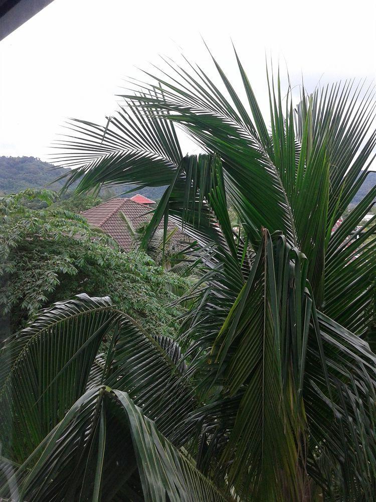 But Different Phuket Boutique Hotel Nai Harn Exterior photo