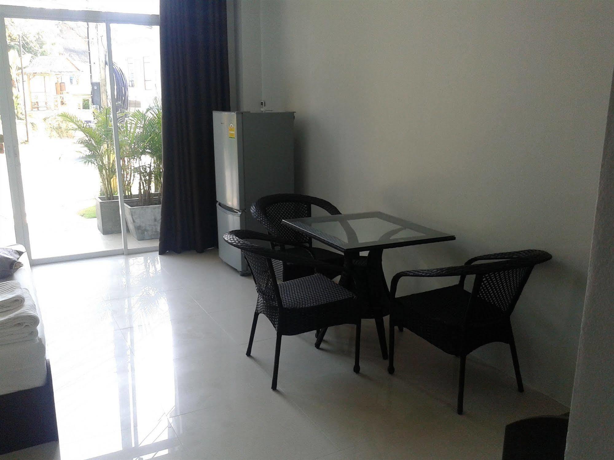 But Different Phuket Boutique Hotel Nai Harn Exterior photo
